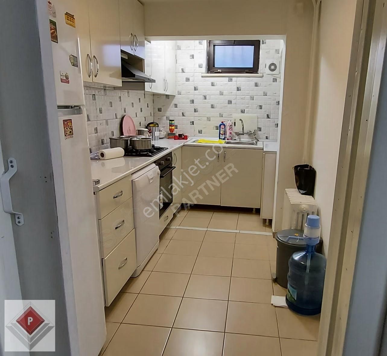 4. Gazeteciler Ülgen Sokak 3+1 Bakımlı Köşe Villa - Görsel 2