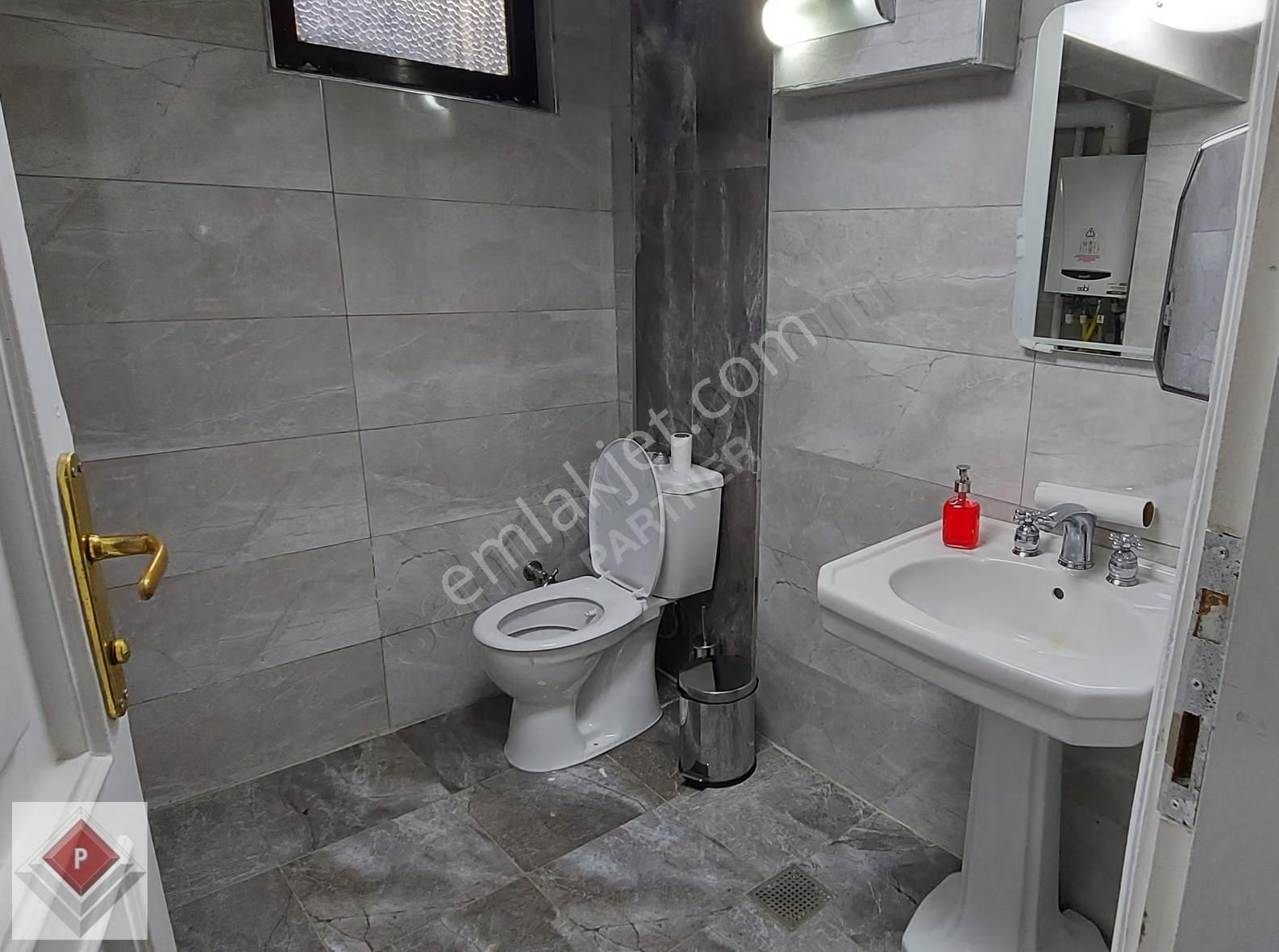 4. Gazeteciler Ülgen Sokak 3+1 Bakımlı Köşe Villa - Görsel 6