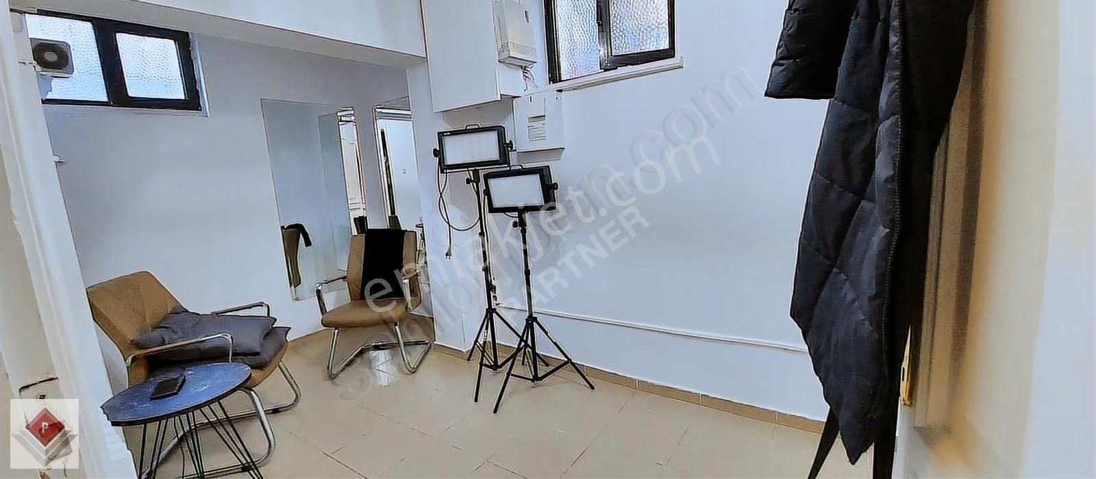 4. Gazeteciler Ülgen Sokak 3+1 Bakımlı Köşe Villa - Görsel 3
