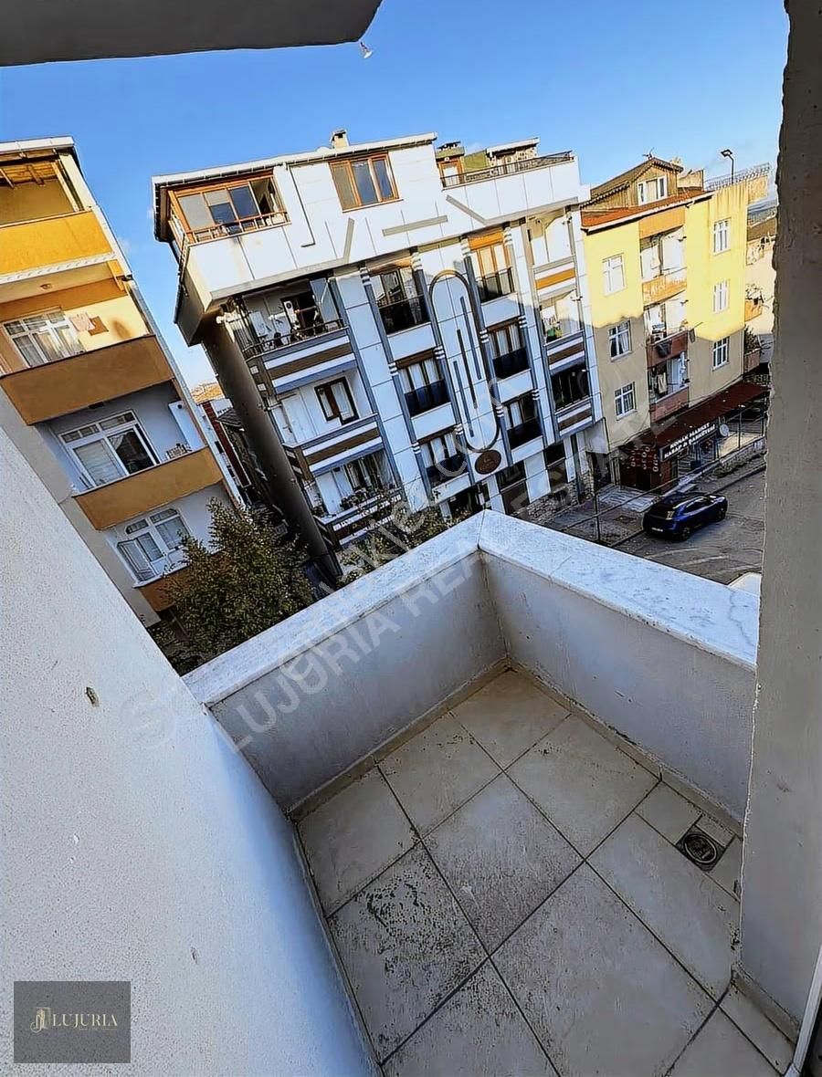 Yunus Emre Mahallesi Merkezde Harika Fırsat Daire - Görsel 24