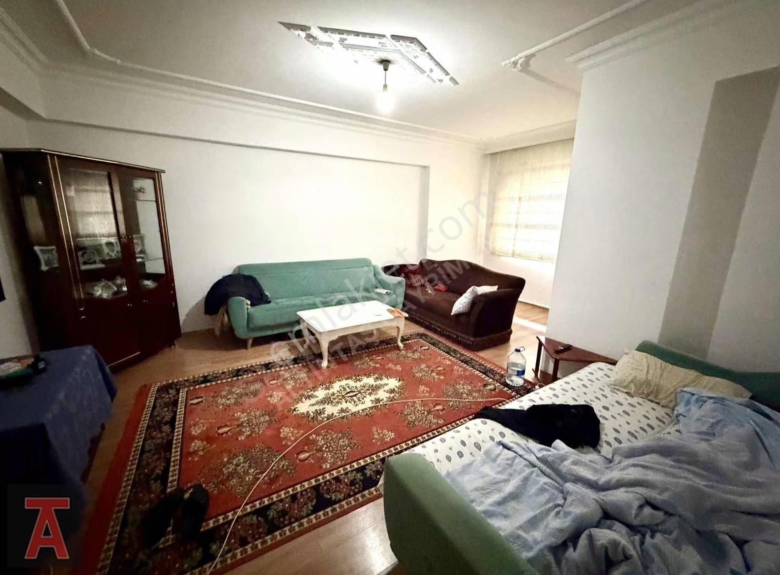 Alsancak Mah'de Geniş Metrekareli E.banyolu 3+1 Daire - Görsel 31