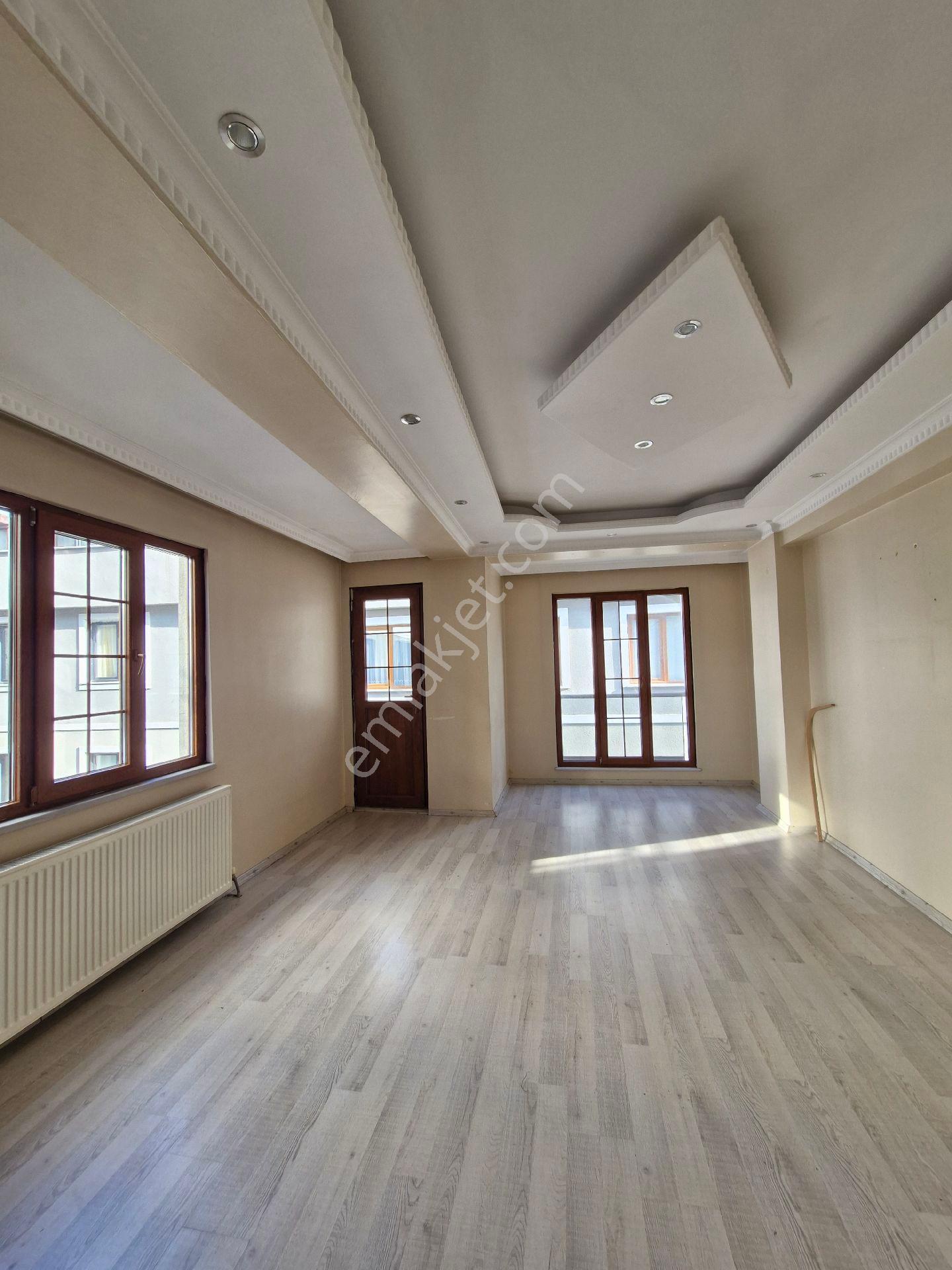 Küçükçekmece Sultanmurat Mah. Satılık 170 M2 3+2 Dubleks - Görsel 2