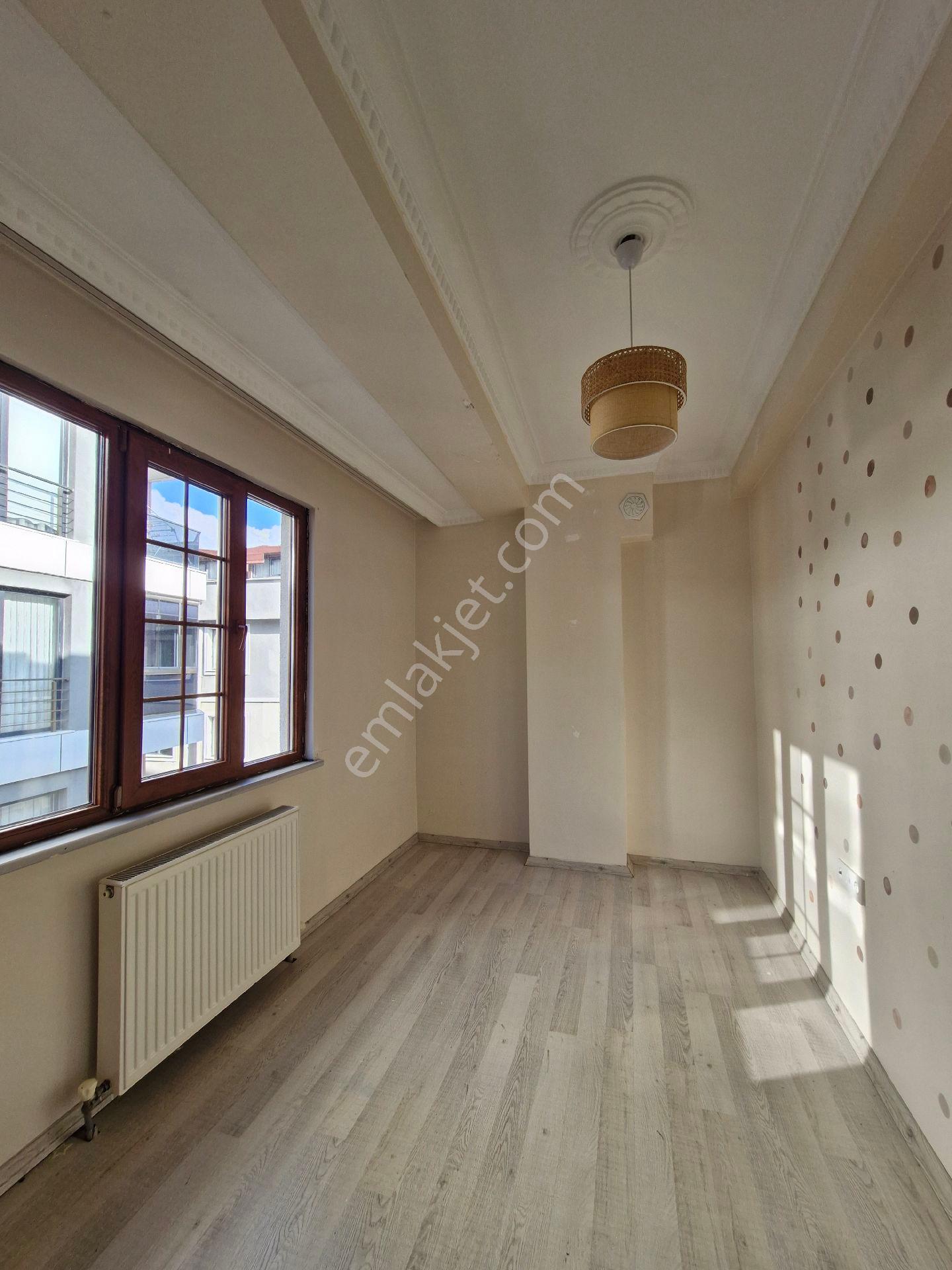 Küçükçekmece Sultanmurat Mah. Satılık 170 M2 3+2 Dubleks - Görsel 8