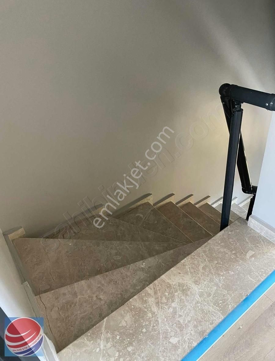 Gümüşyaka Merkezde Denize 50mz Metre Mesafede Satılık Villa - Görsel 18