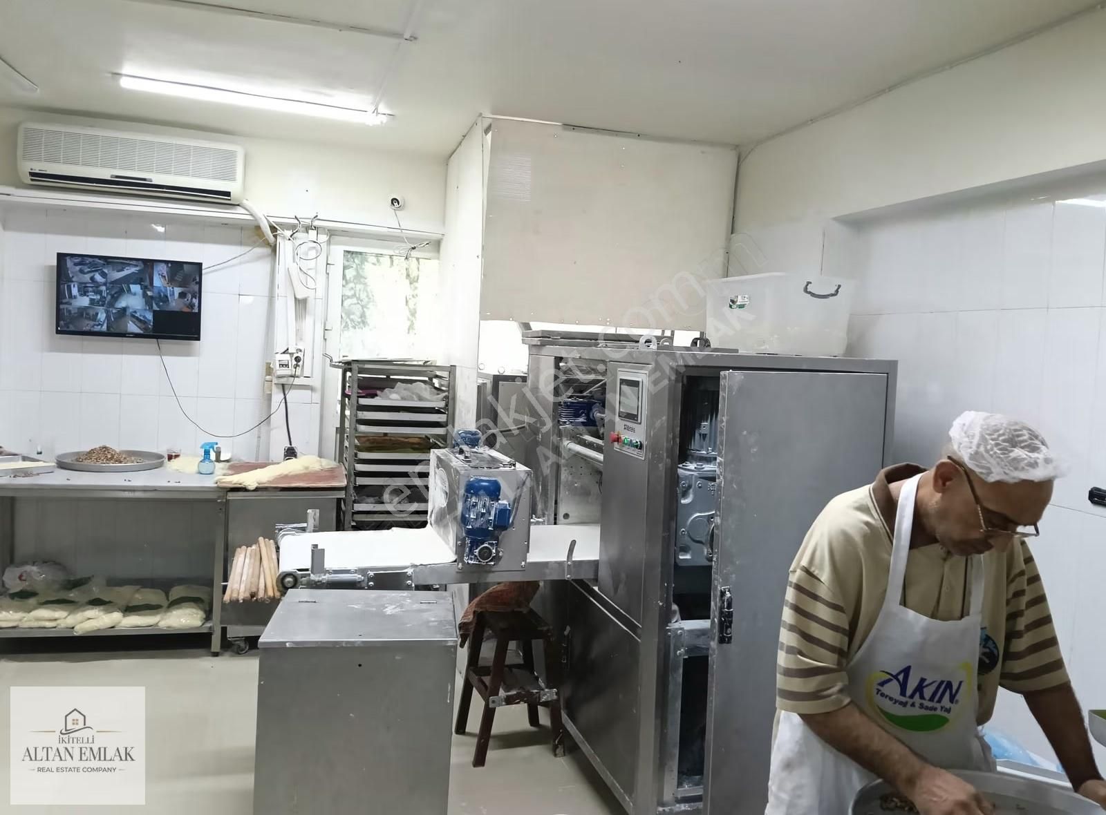 Triko Center De Satılık 300 M2(çiftli) İşyeri - Görsel 3