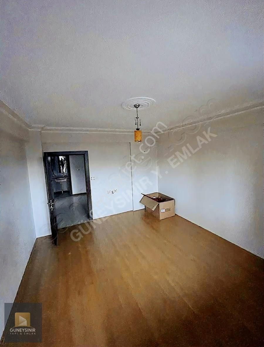 Fetih Cad. Cephe Tek Blok Geniş 3+1 - Görsel 18