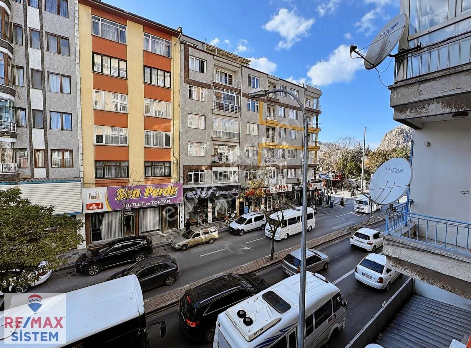 Kurtuluş Cad. Işıklarında Merkezi Lokasyon 2+1 Ofis-büro-daire - Görsel 13