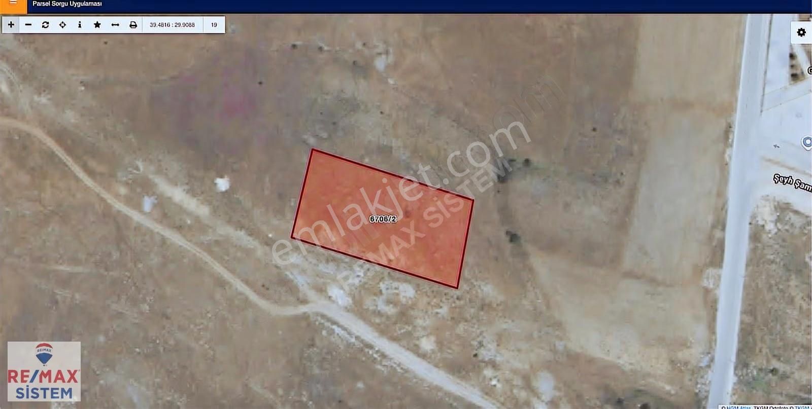 Kütahya Üniversitesi Karşısı 2675 M2 Satılık Güney Cepheli Arsa - Görsel 4