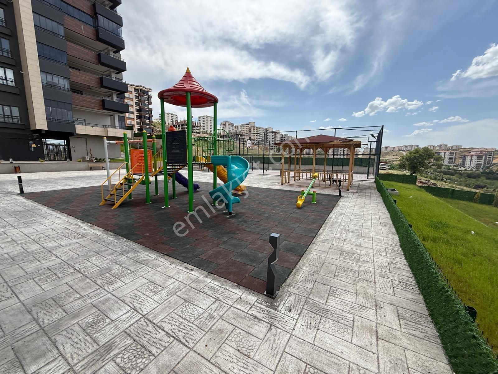 3,5+1 - 186 M² Ara Kat Sıfır Daire.! Takasa Açık...! - Görsel 18
