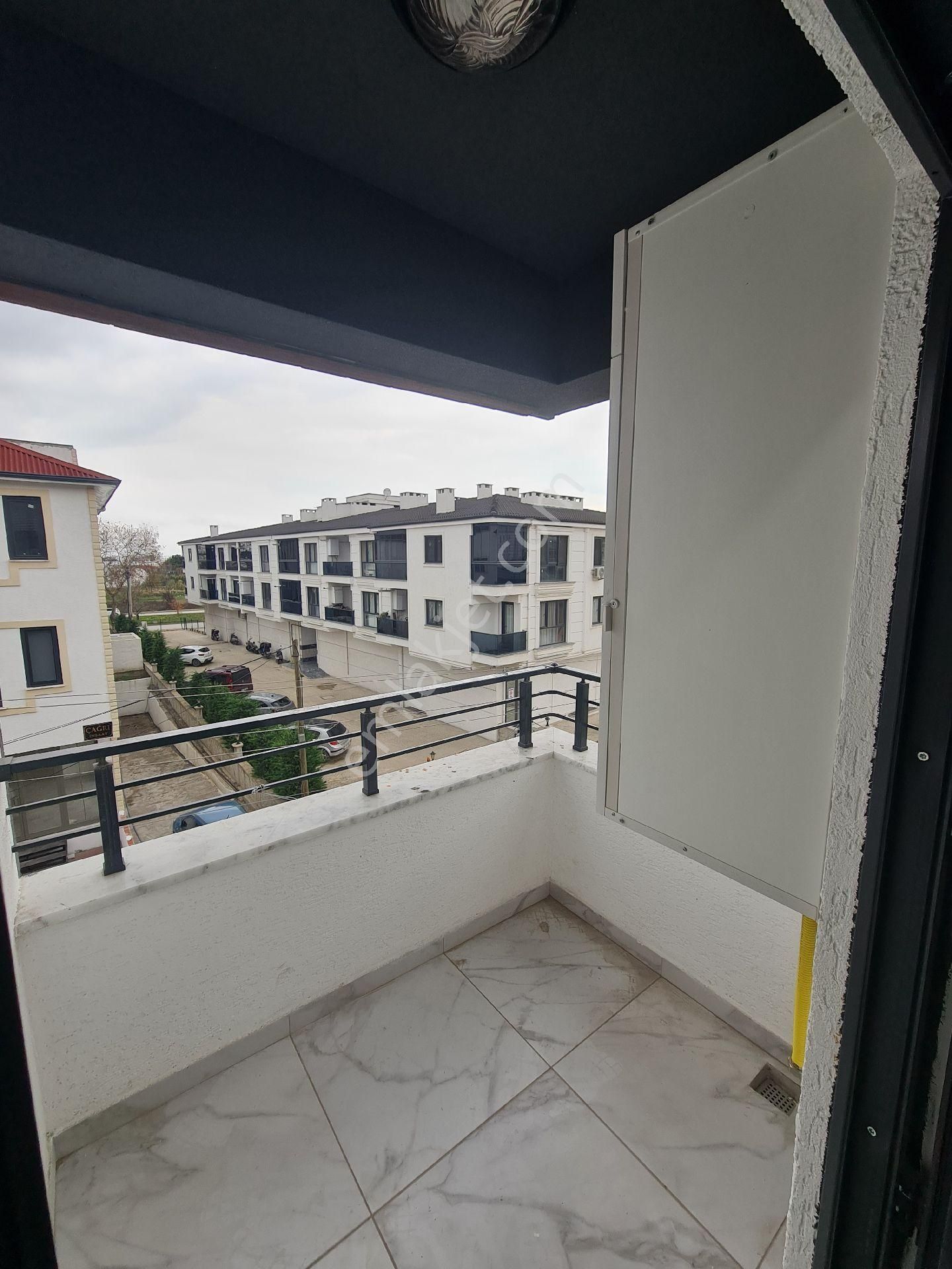 Yalovanın Gòzdesi Özden Mahallesınde Satılık Ve Kiralık Sahibinden 1+1 Daireler - Görsel 11
