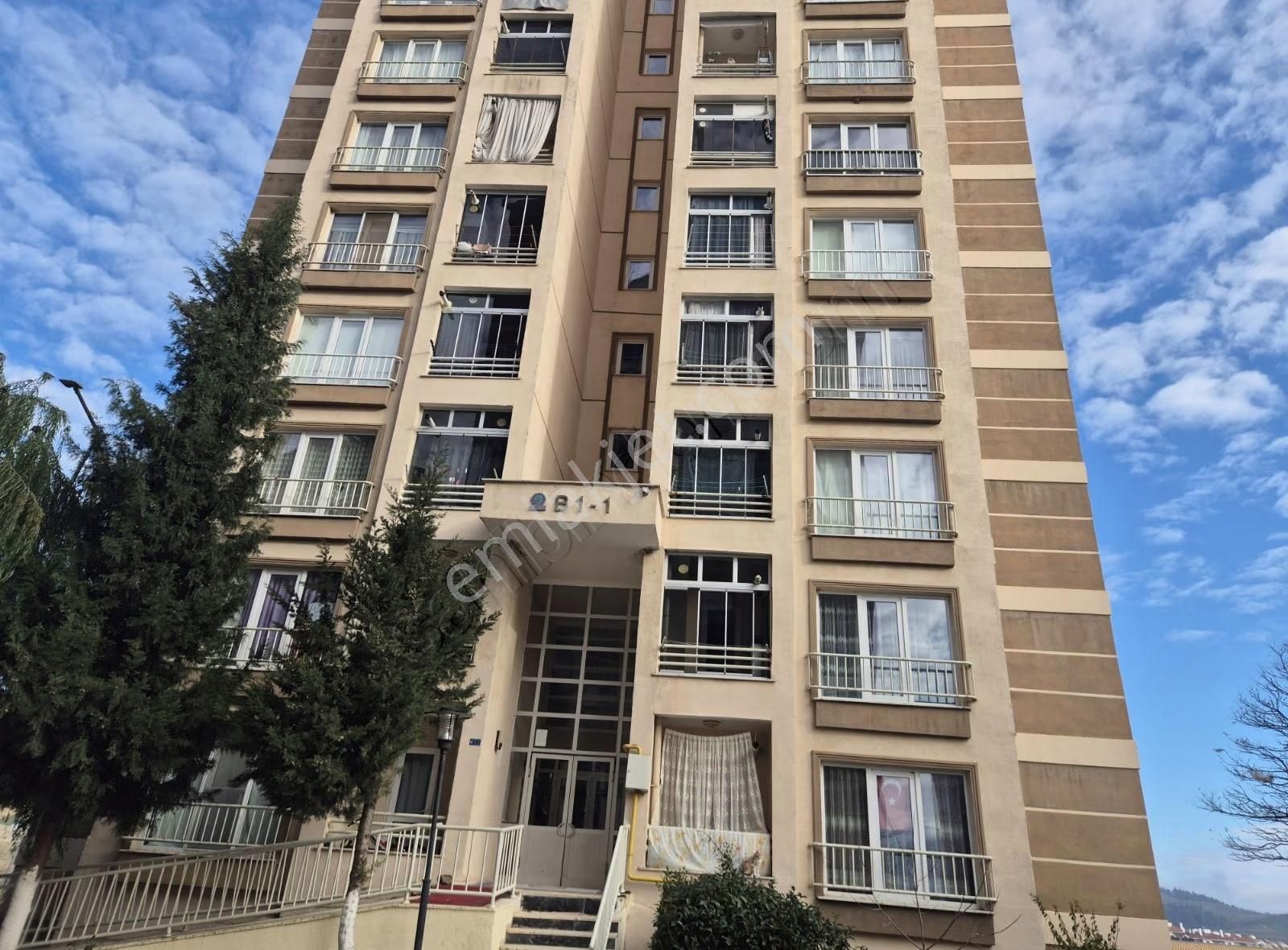 İpekyolu Yapı Emlak'tan Satılık