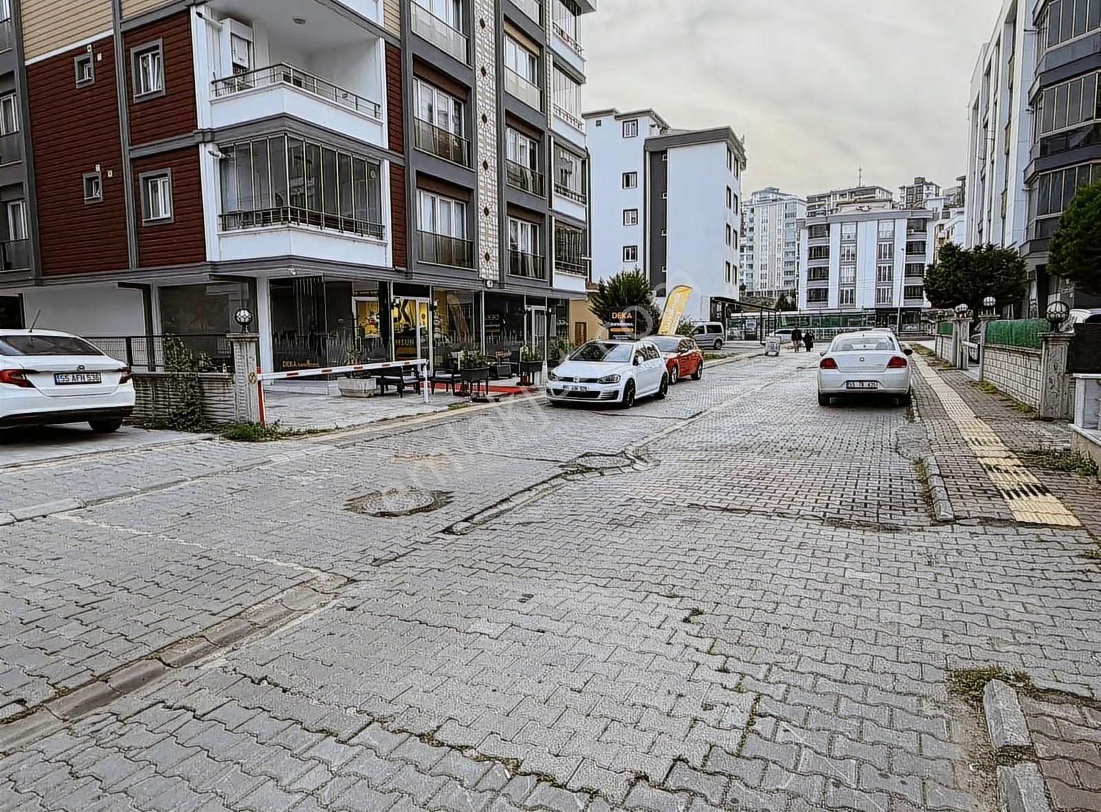 Satılık 1+1 Atakum Kurupelıt Tramvay Altında Lüks Eşyalı Daire