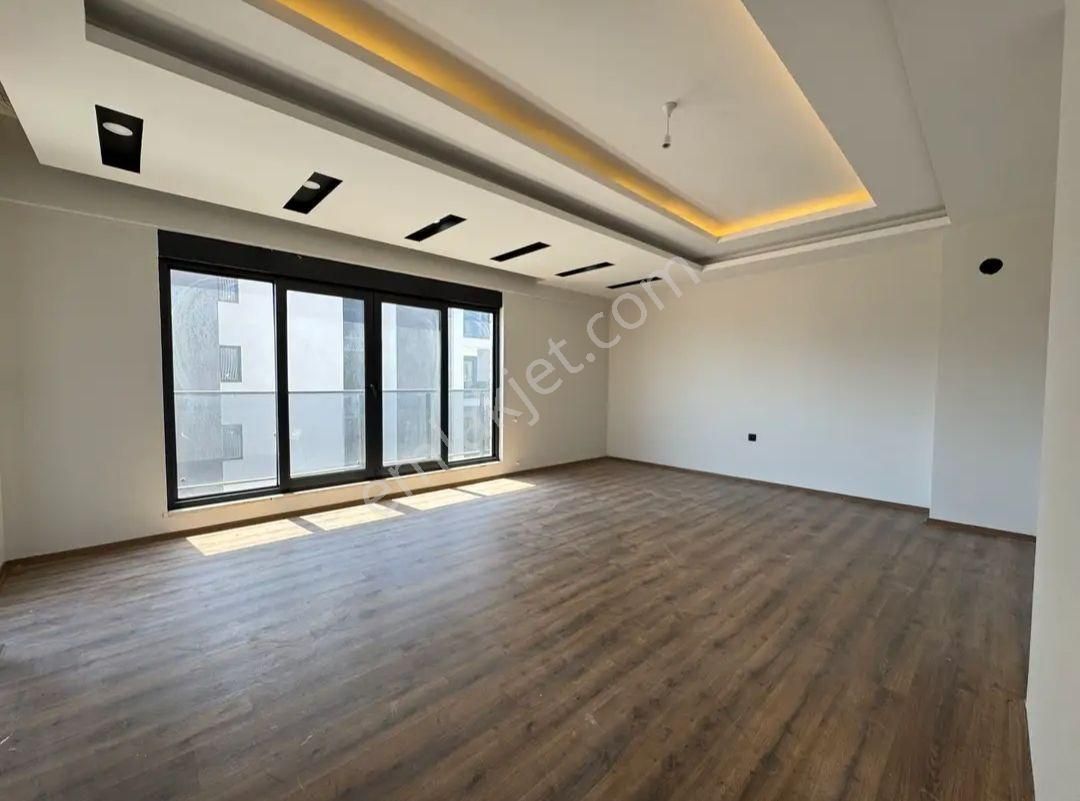 E.banyalu|güvenlikli|yüzme Havuzlu|fevzi Çakmakta|katta 3+1 Geniş Daire