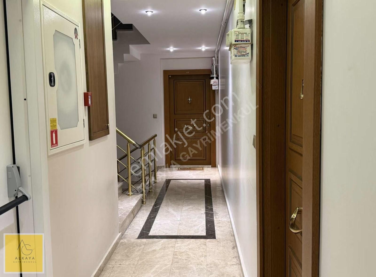 Alkaya'dan Suadiye'de Satılık 2+1 Daire Balkonlu Ara Kat - Görsel 27