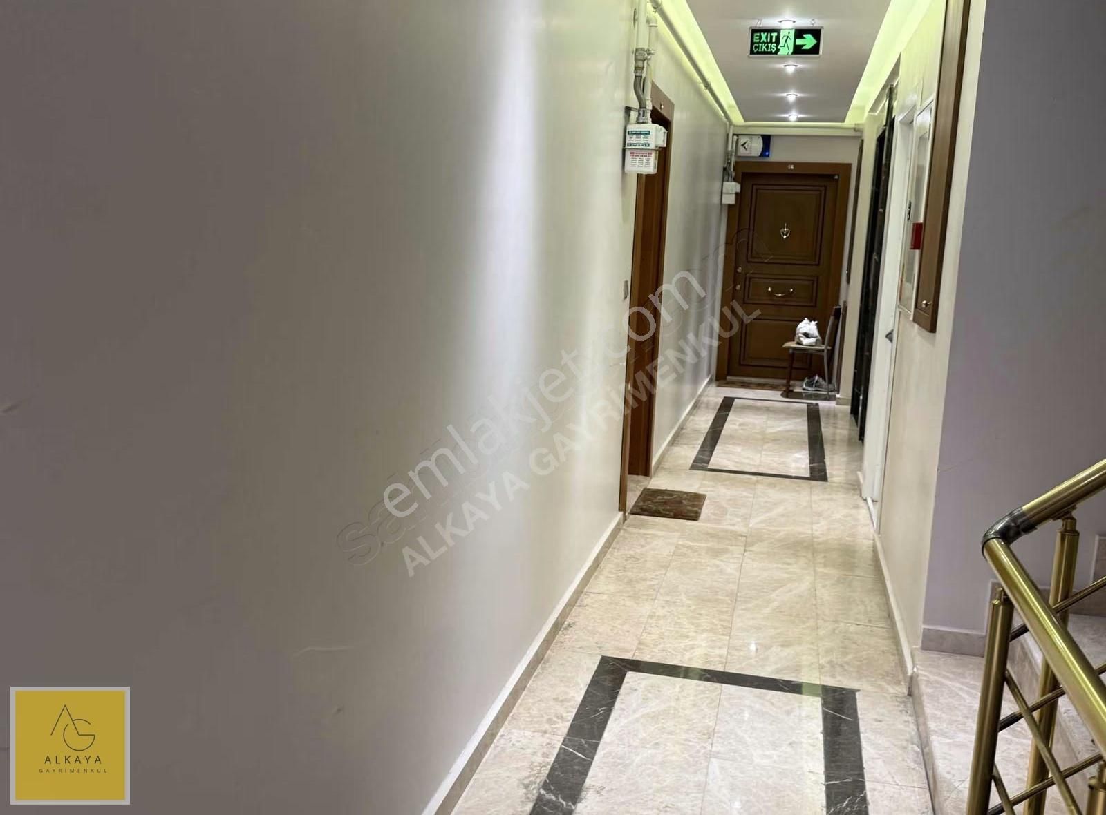 Alkaya'dan Suadiye'de Satılık 2+1 Daire Balkonlu Ara Kat - Görsel 30