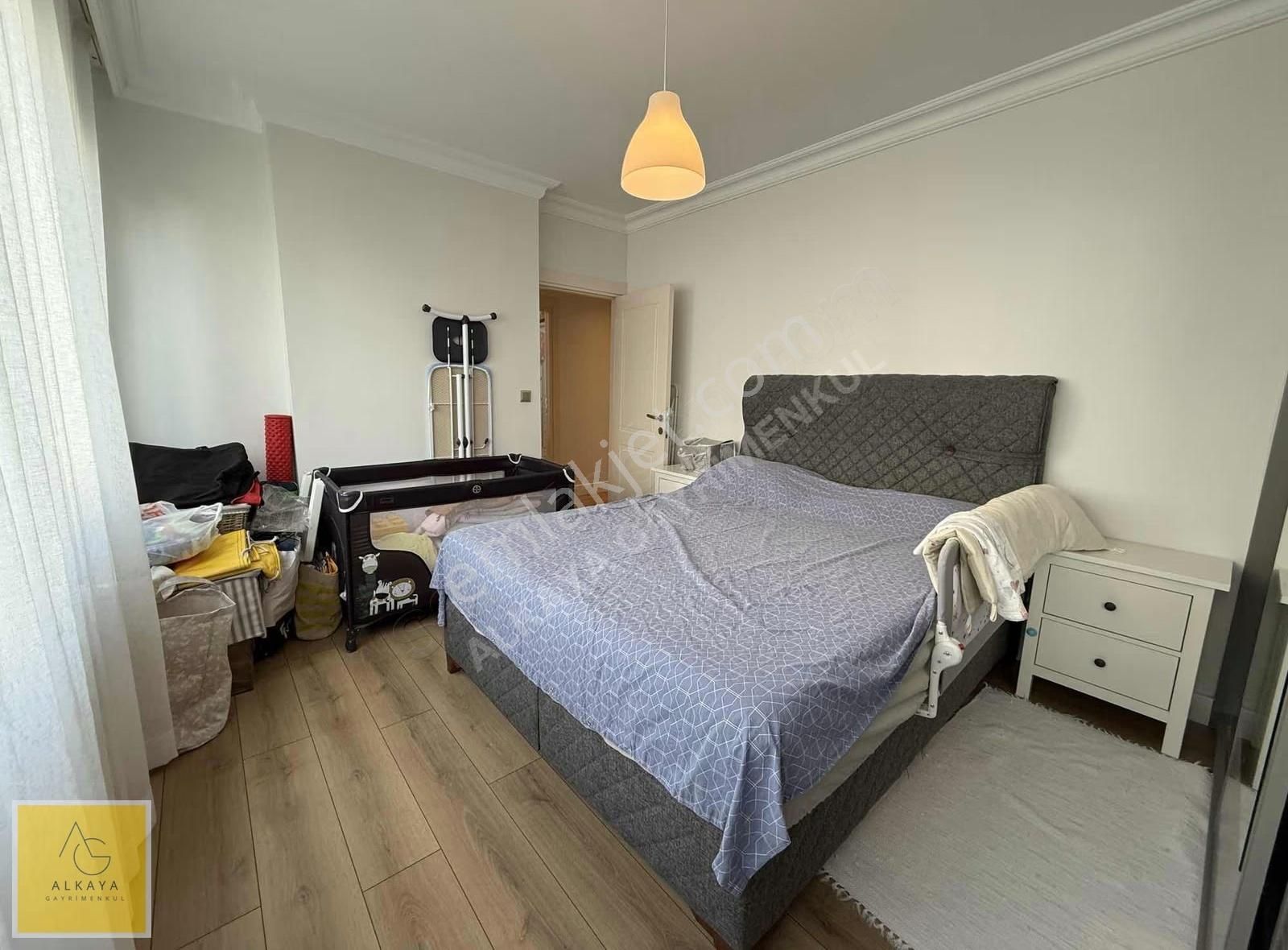 Alkaya'dan Suadiye'de Satılık 2+1 Daire Balkonlu Ara Kat - Görsel 5