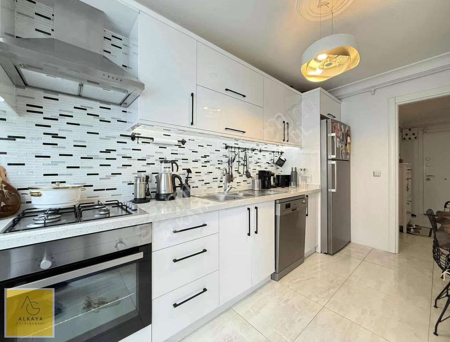 Alkaya'dan Suadiye'de Satılık 3+1 Daire Balkonlu Az Katlı Bina - Görsel 23