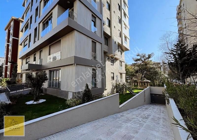 Alkaya'dan Suadiye'de Satılık 3+1 Boş Daire / Deniz Manzaralı - Görsel 15