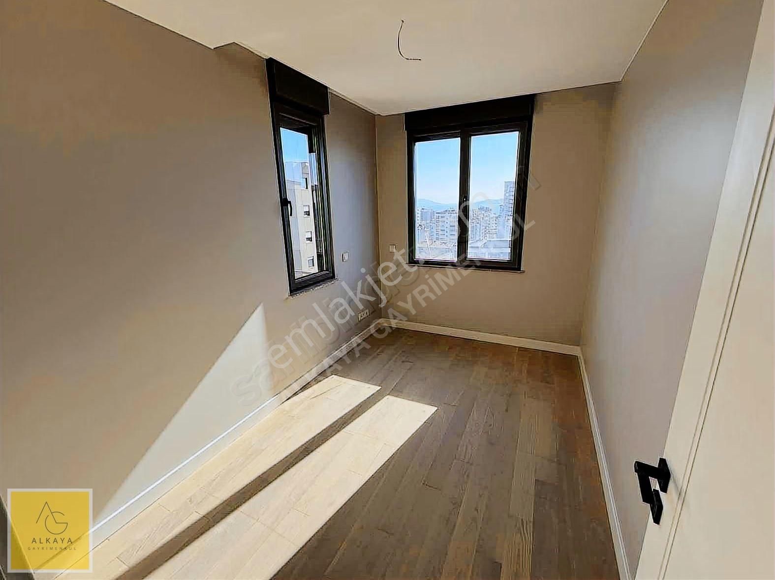 Alkaya'dan Suadiye'de Satılık 3+1 Boş Daire / Deniz Manzaralı - Görsel 33