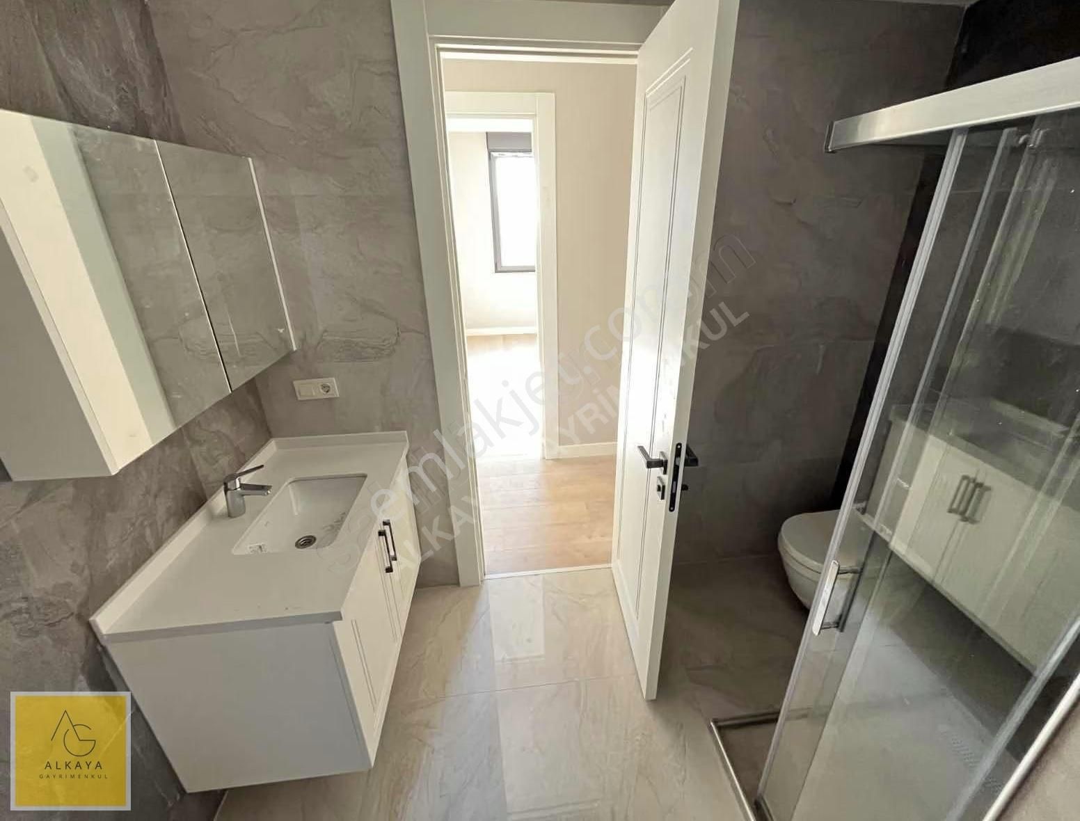 Alkaya'dan Suadiye'de Satılık 3+1 Boş Daire / Deniz Manzaralı - Görsel 31