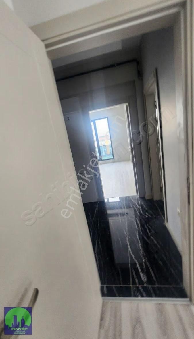 Bursa/nilüfer/bursa/30 Ağustos Zafer Mah. Site İçi Satılık Daire - Görsel 2