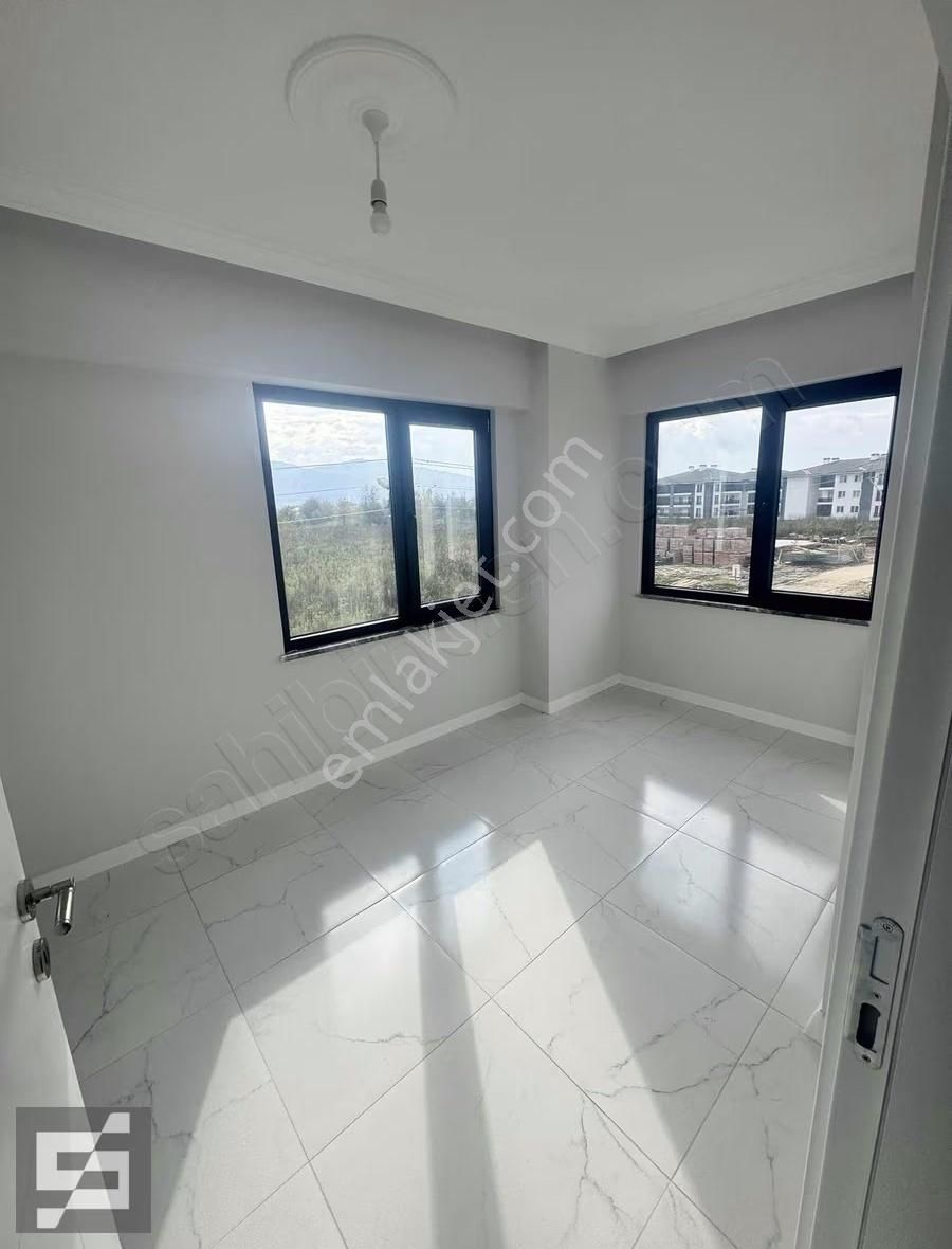 Sancak Emlaktan Yeni Mahallede Kiralık 1+1 - Görsel 7