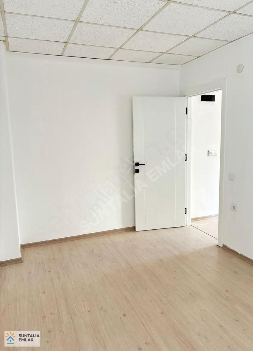 Altınkum Merkezi Konum 1+1 Bahçe Katı Kiralık Daire - Görsel 7