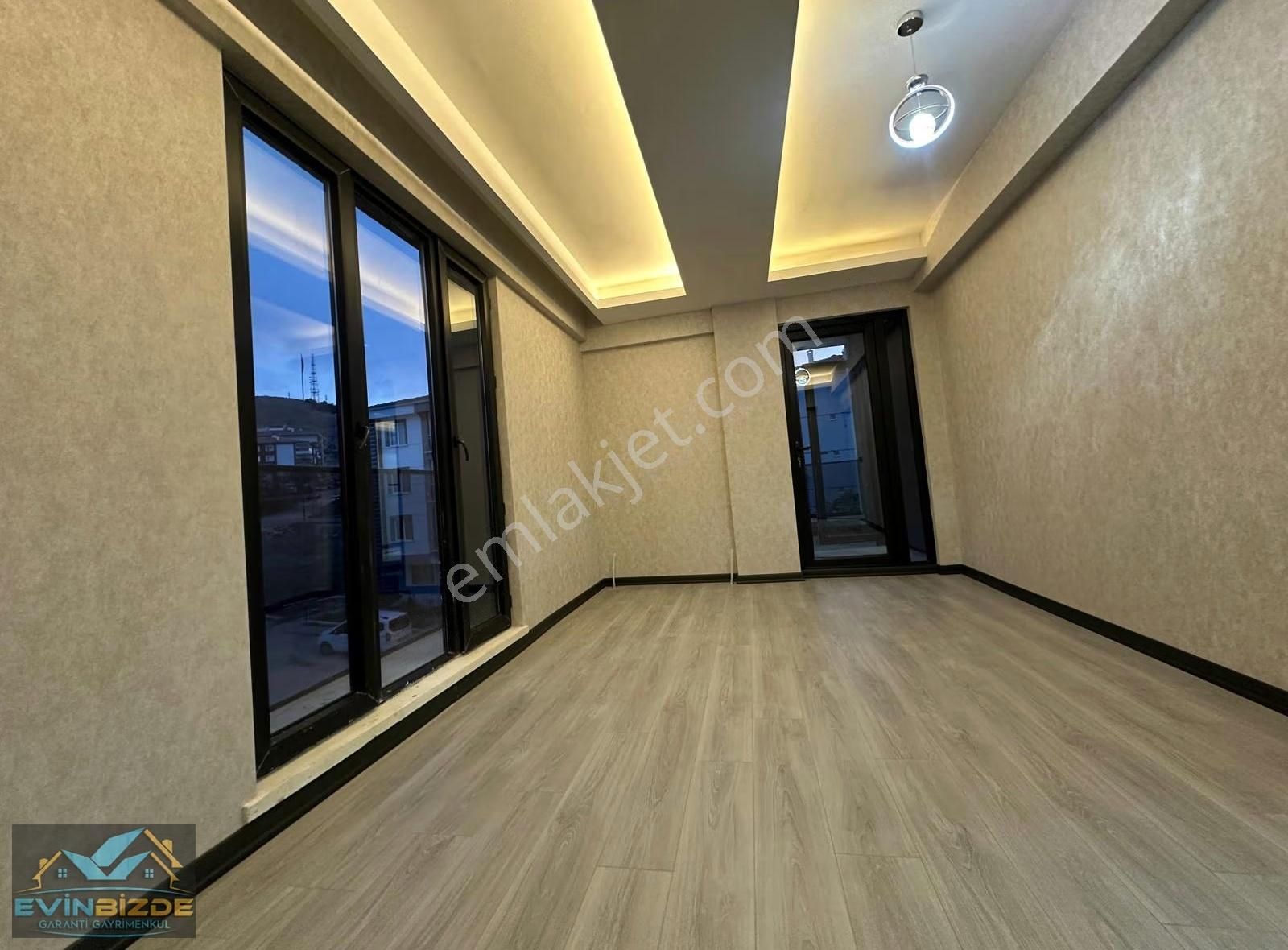Keçiörende 3+1 Full Yapılı Sıfır Ebeveyn Banyolu Takasa Uygun - Görsel 18