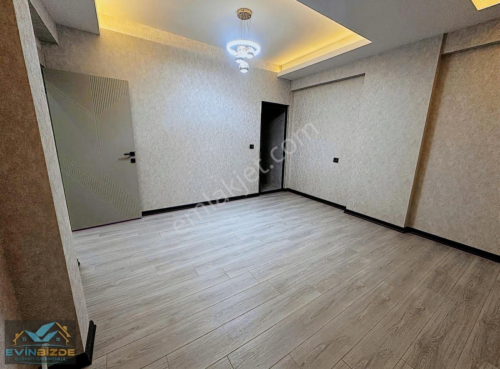 Keçiörende 3+1 Full Yapılı Sıfır Ebeveyn Banyolu Takasa Uygun - Görsel 2