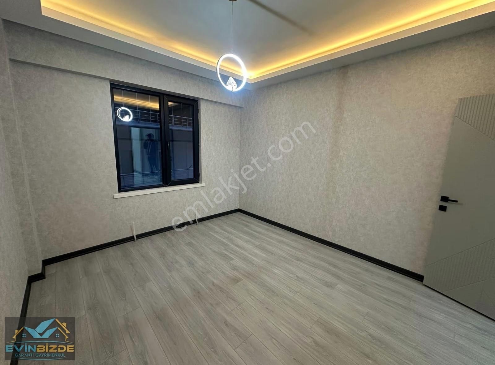 Keçiörende 3+1 Full Yapılı Sıfır Ebeveyn Banyolu Takasa Uygun - Görsel 17