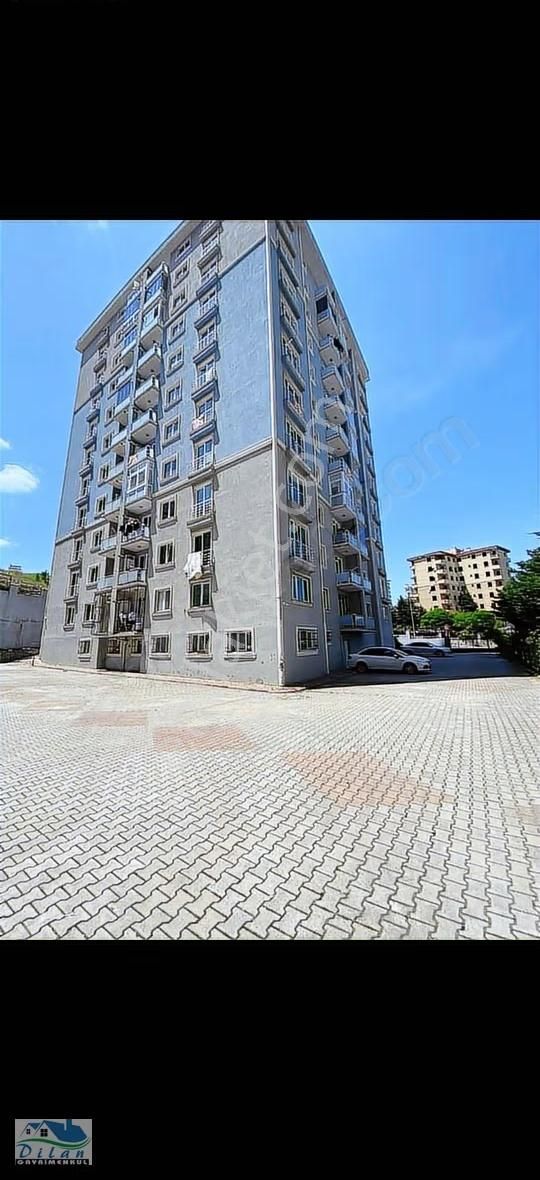 Aile Apartmanında Satılık Metrobüse Yakın Merkezi Konumda Acilll - Görsel 10