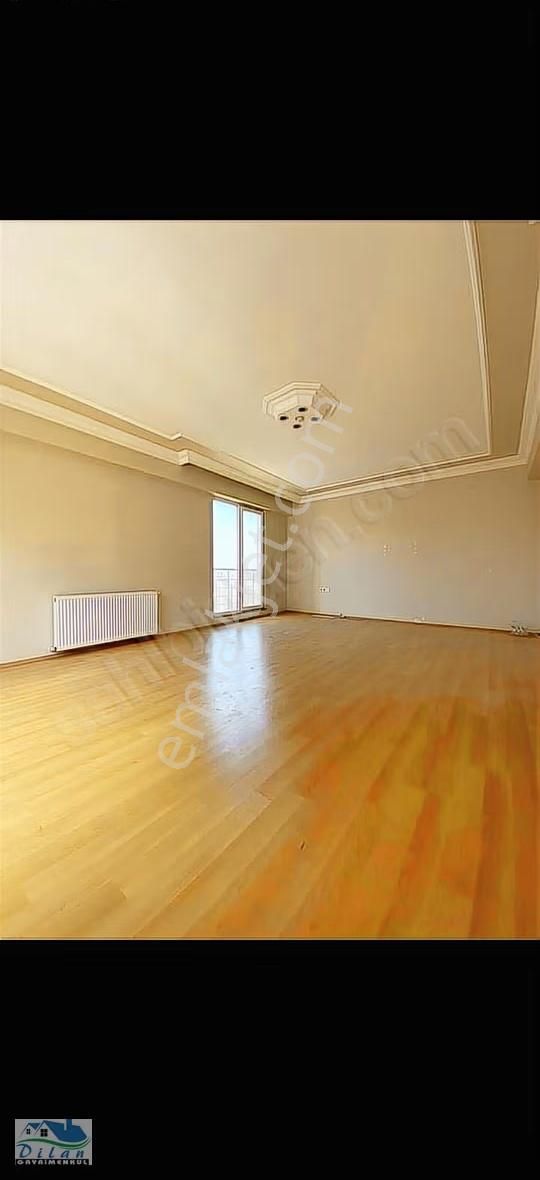 Aile Apartmanında Satılık Metrobüse Yakın Merkezi Konumda Acilll - Görsel 7