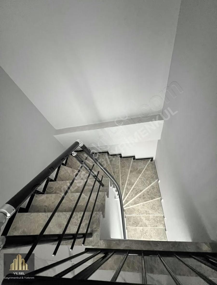 Dairemiz Sıfır 4+1 İskanlı 200 M2 - Görsel 29