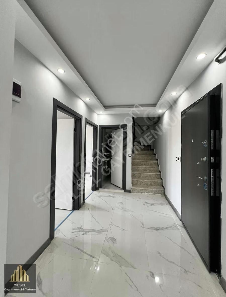 Dairemiz Sıfır 4+1 İskanlı 200 M2 - Görsel 24