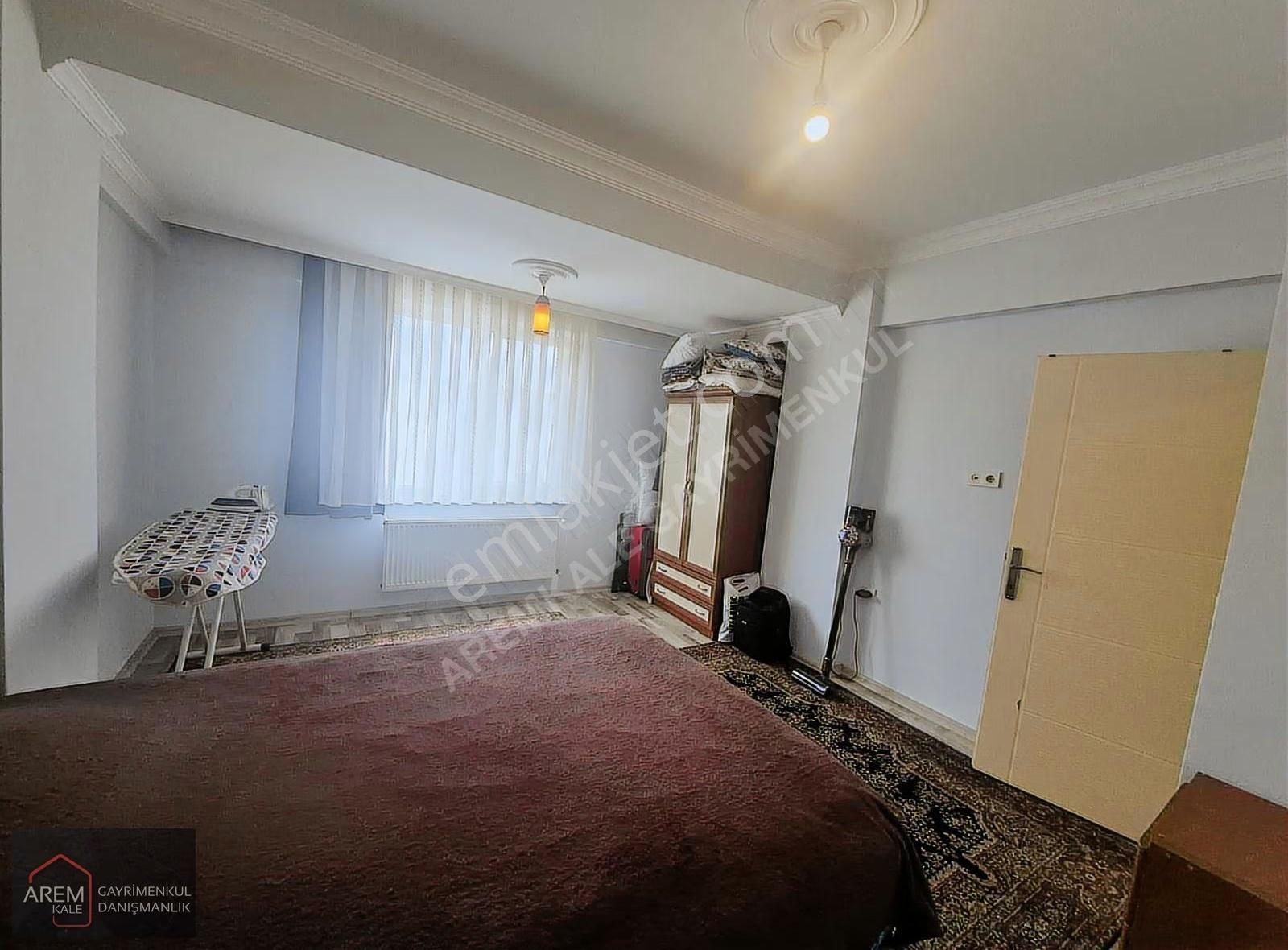 Çanakkale Cevatpaşa'da Satılık Kapalı Mutfak 1+1 Daire - Görsel 3