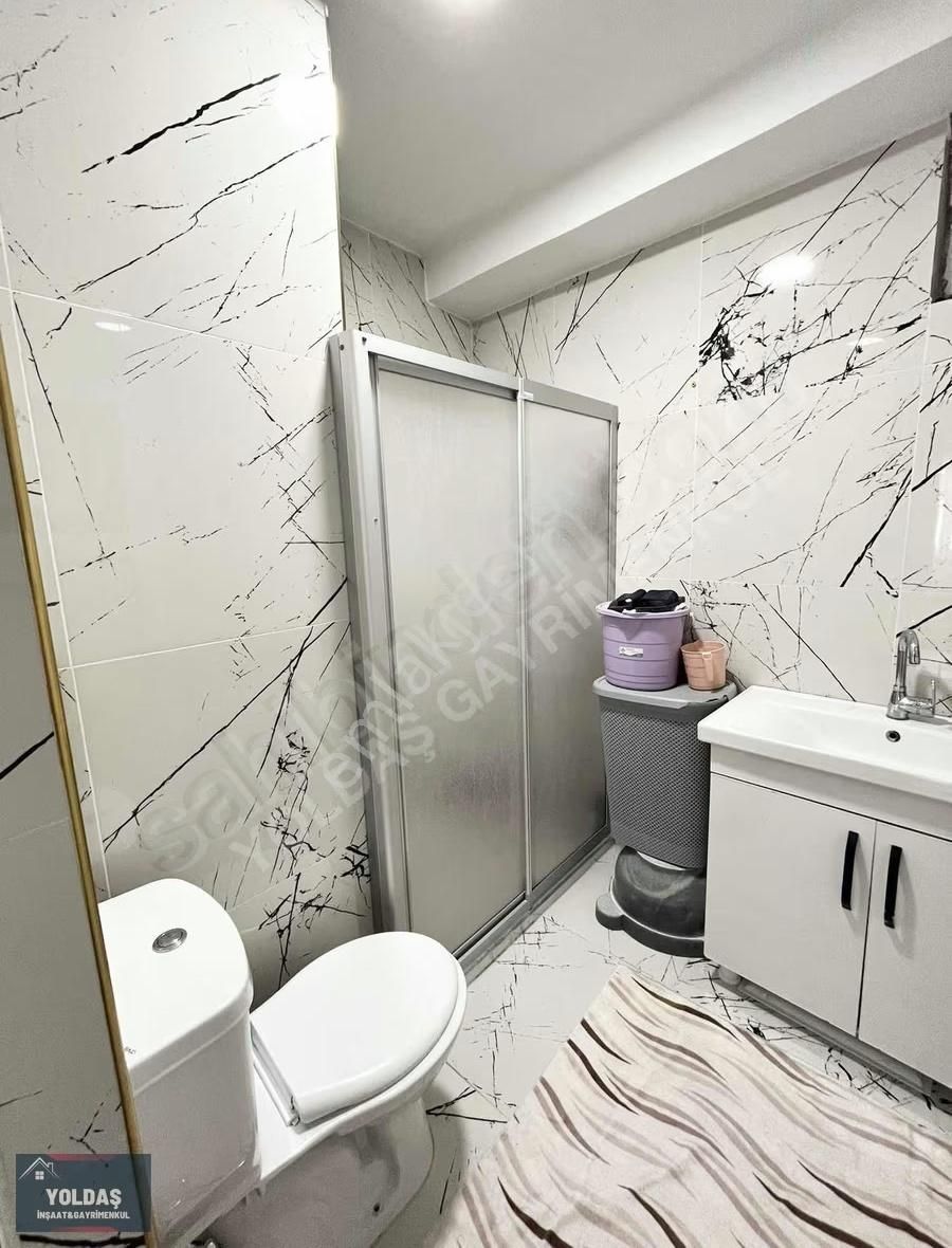 Yoldaş İnşaat'tan Satılık 3+1 120 M2 1.kat Kullanışlı Daire - Görsel 3