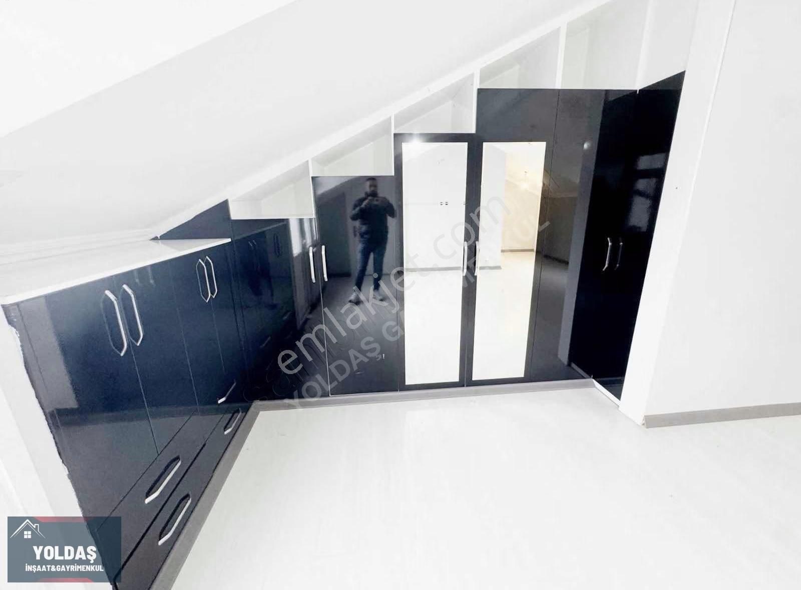 Yoldaş İnşaat'tan Acil Fırsat Satılık 3+1 160 M2 Dublex Daire - Görsel 15