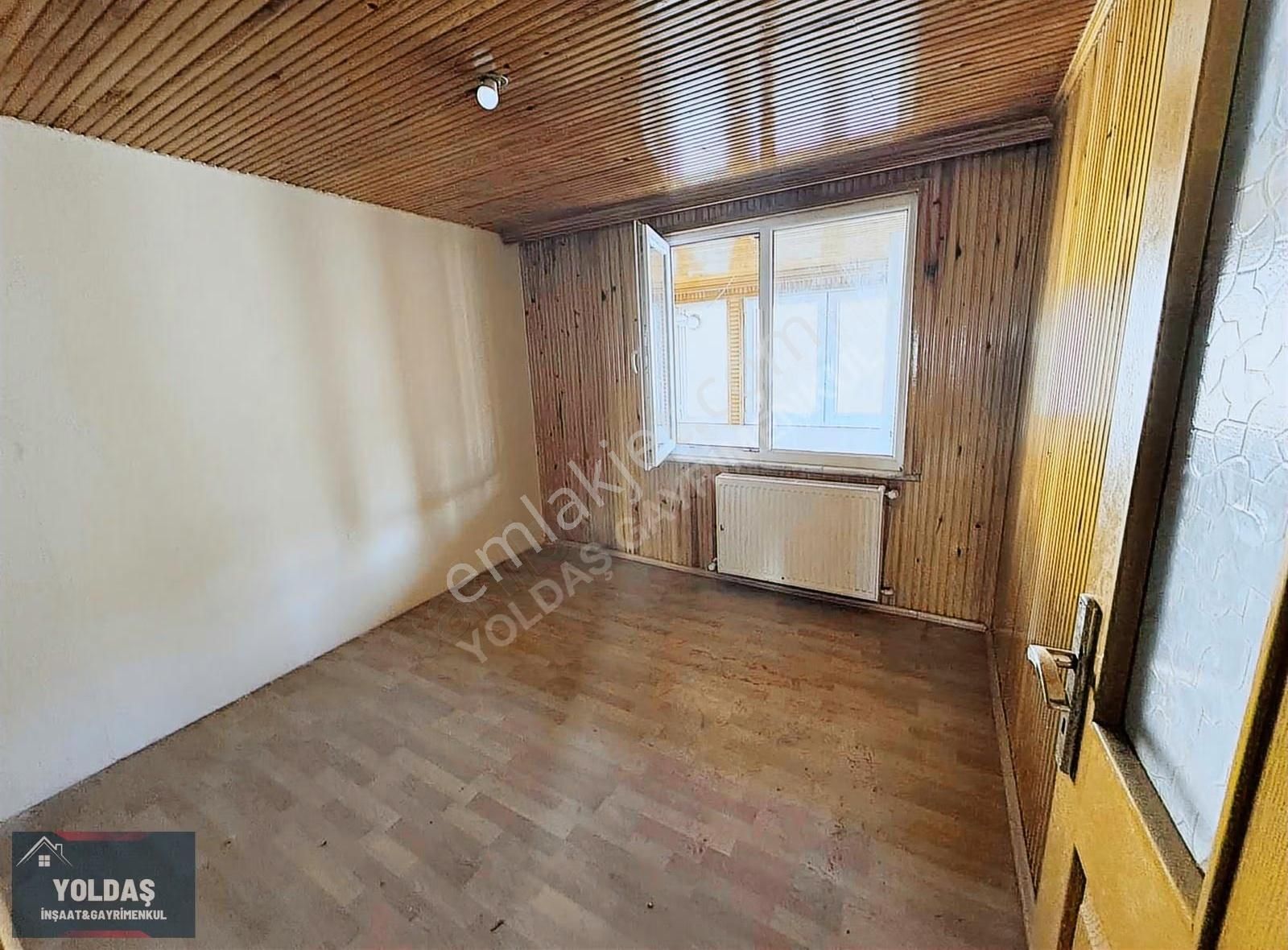 Yoldaş İnş Satılık 2+1 100 M2 Çatısı Yüksek Krediye Uygun Daire - Görsel 16