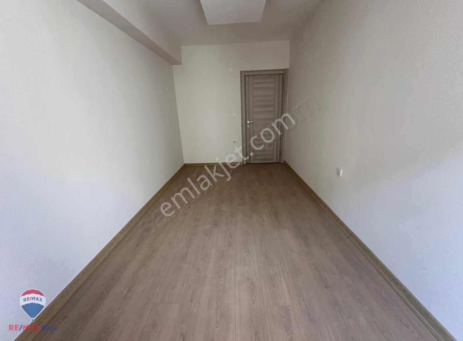 104 Remax Best'ten Karşıyaka Demırköprüde Satılık 2+1 Daıre - Görsel 4