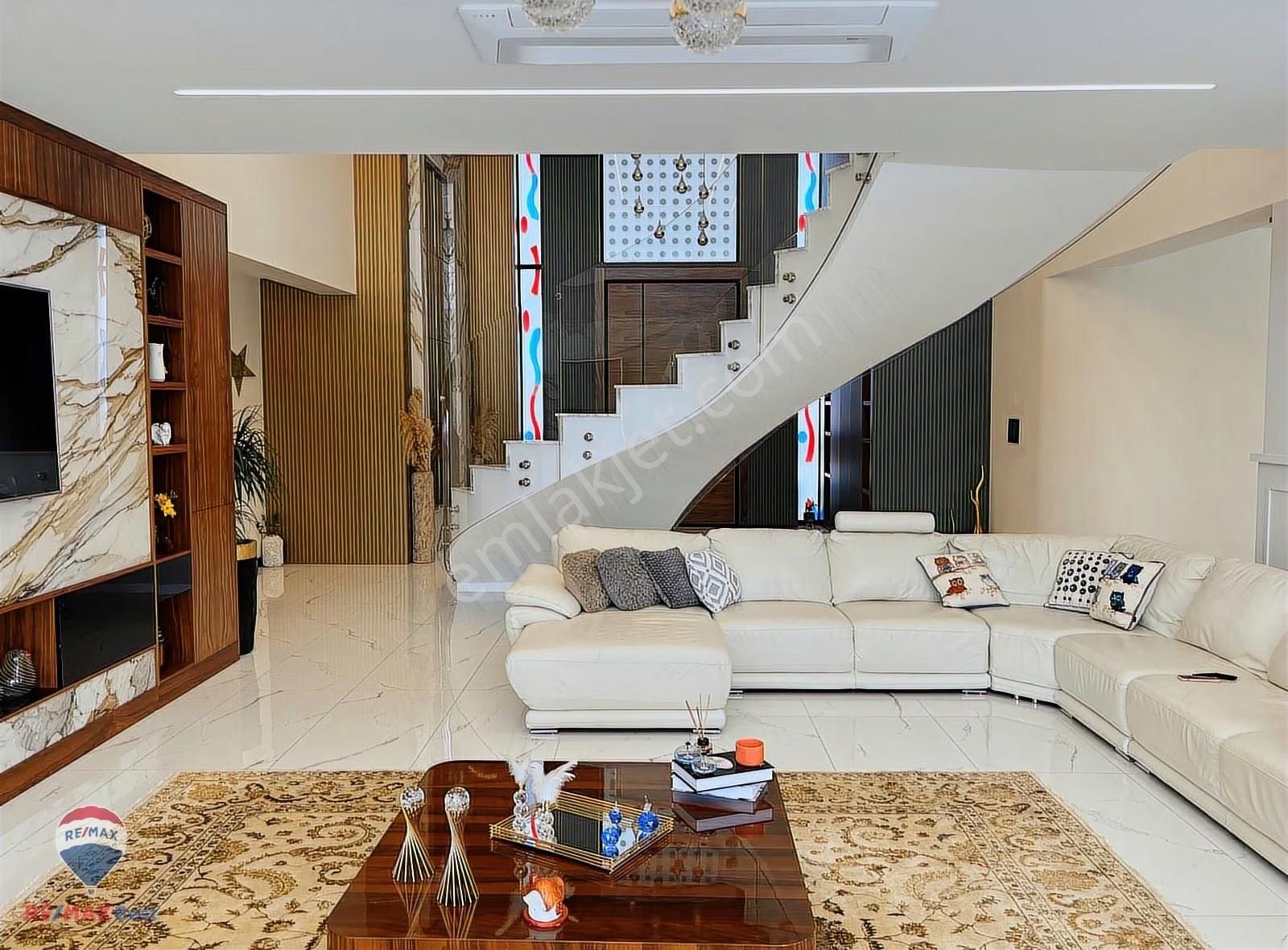 15 Güzelbahçede Satılık Malıkane - Görsel 4