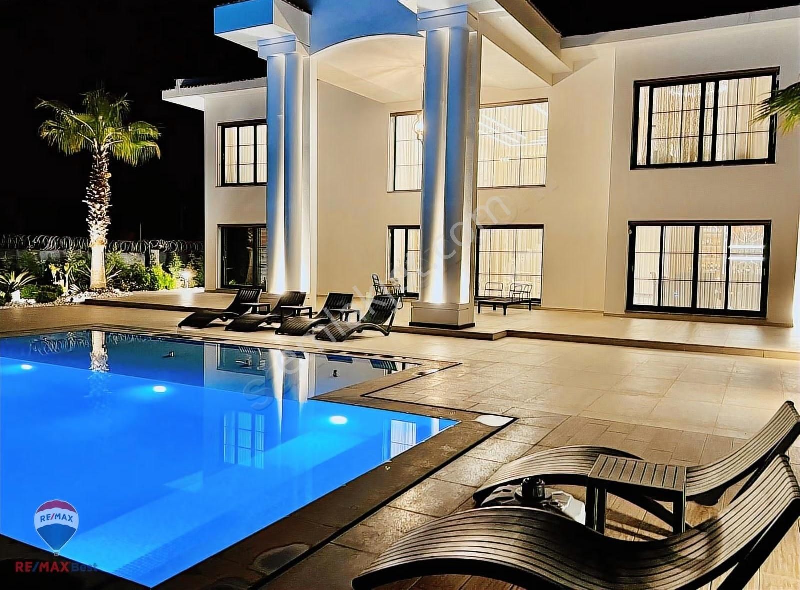 15 Güzelbahçede Satılık Malıkane - Görsel 10