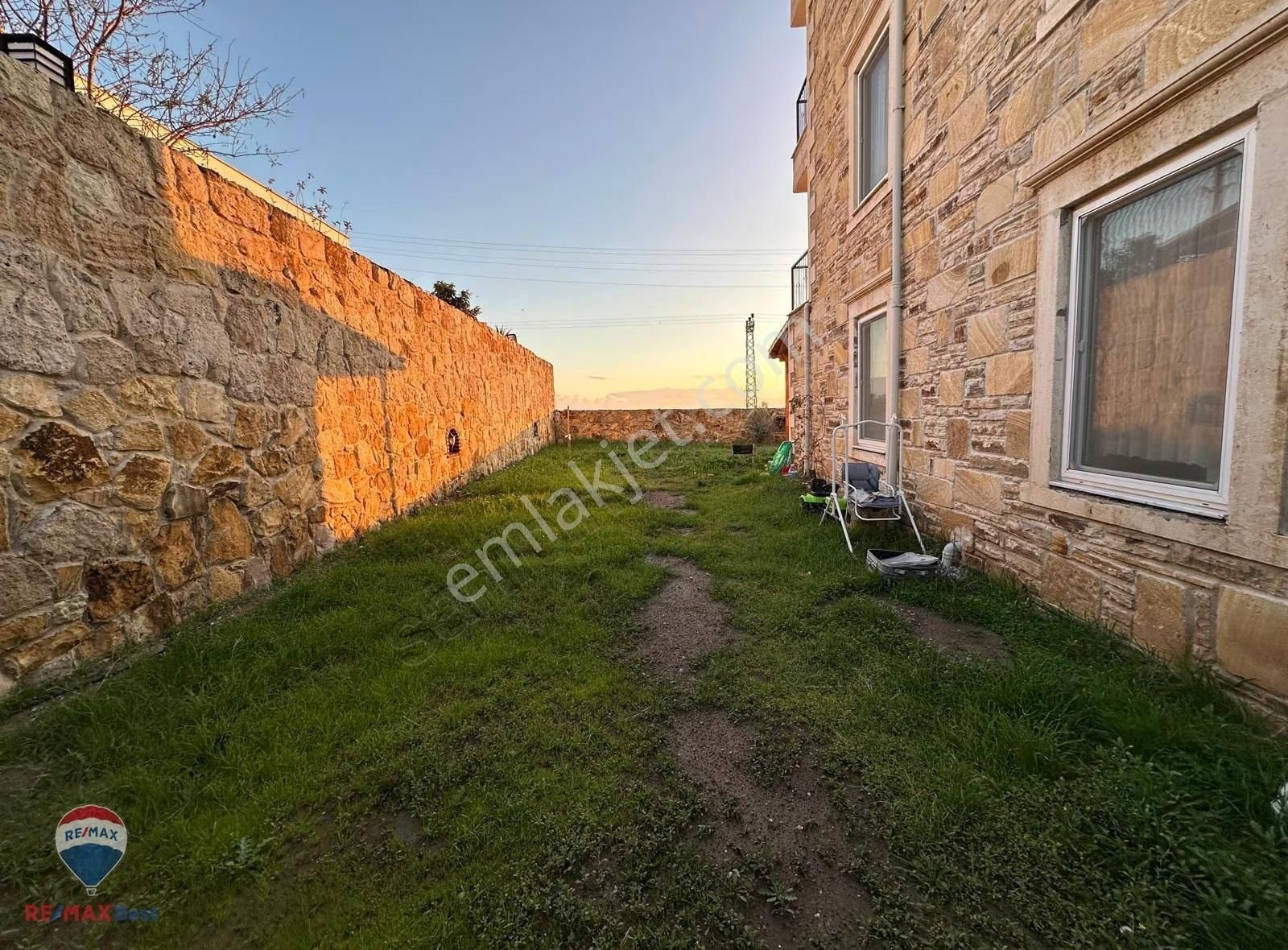 67 Foça Bağarasında 500m2 Içınde Satılık 5+3 Taş Vılla - Görsel 15