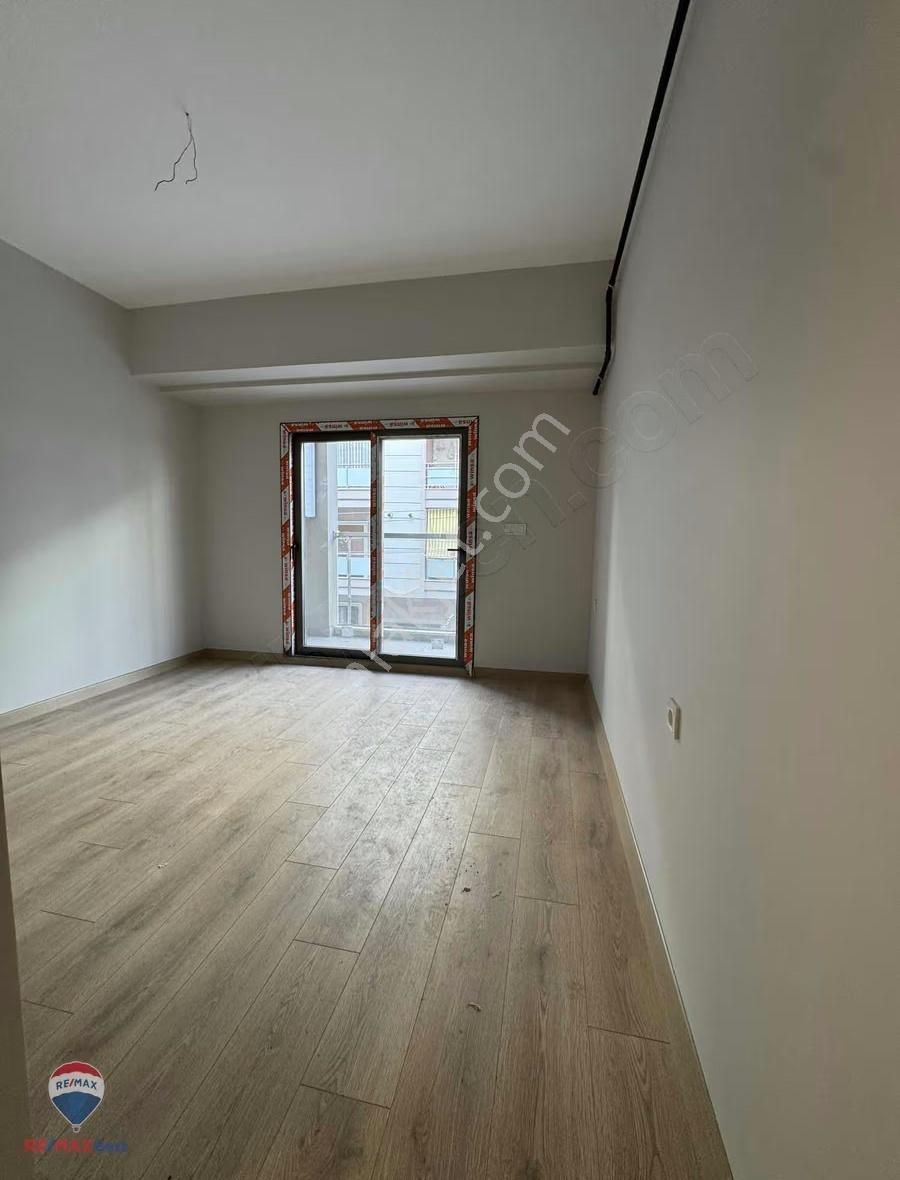 Hakan Büyük"ten Nergiz Çarşı İçi Ebeveyn Banyolu 2+1 Daire - Görsel 5