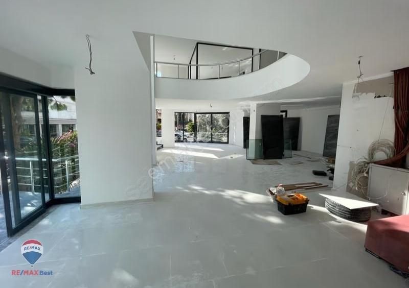 8 Mezıtlı'de Kıracılı Satılık Dükkan - Görsel 14