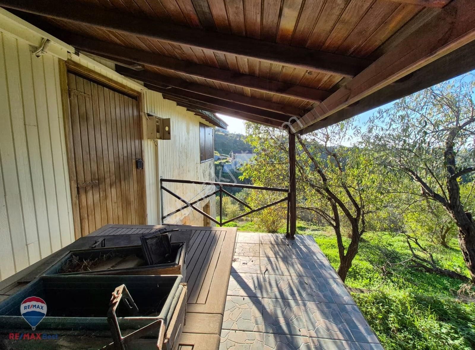 8 Seferihisar Gödence De Satılık 3000m² Tarla Ve Dağ Evi - Görsel 14