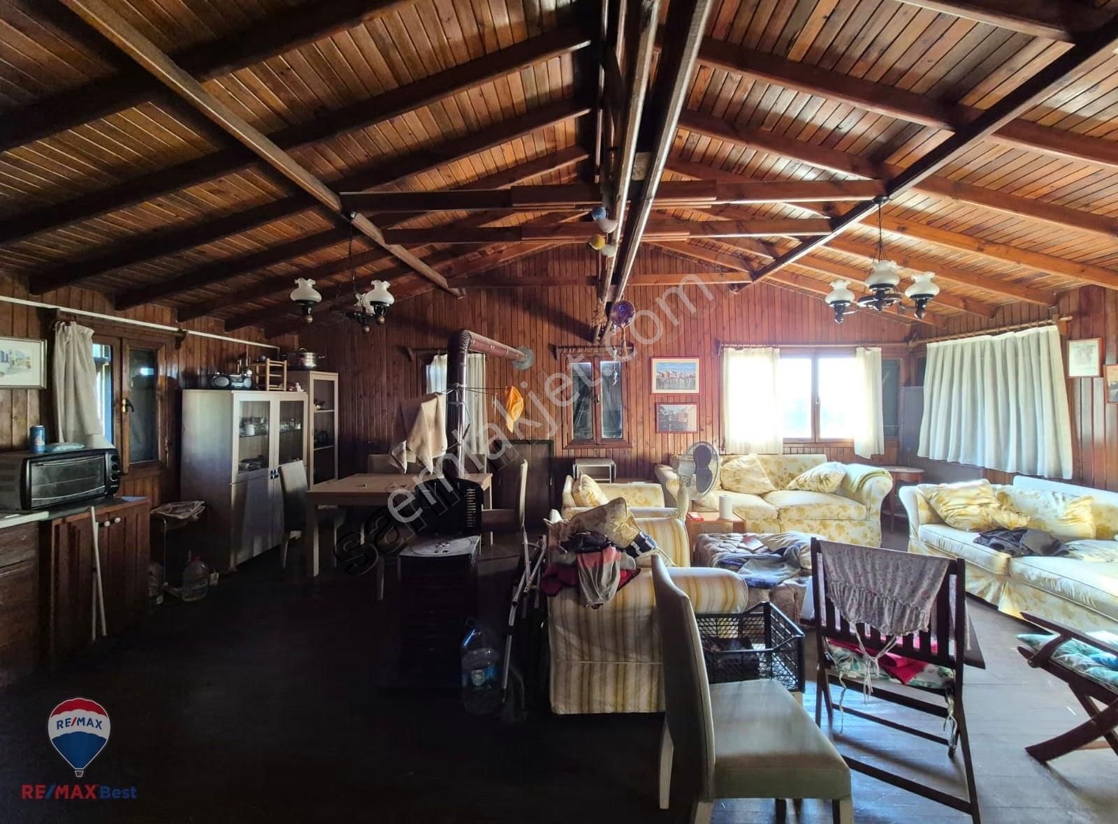 8 Seferihisar Gödence De Satılık 3000m² Tarla Ve Dağ Evi - Görsel 11