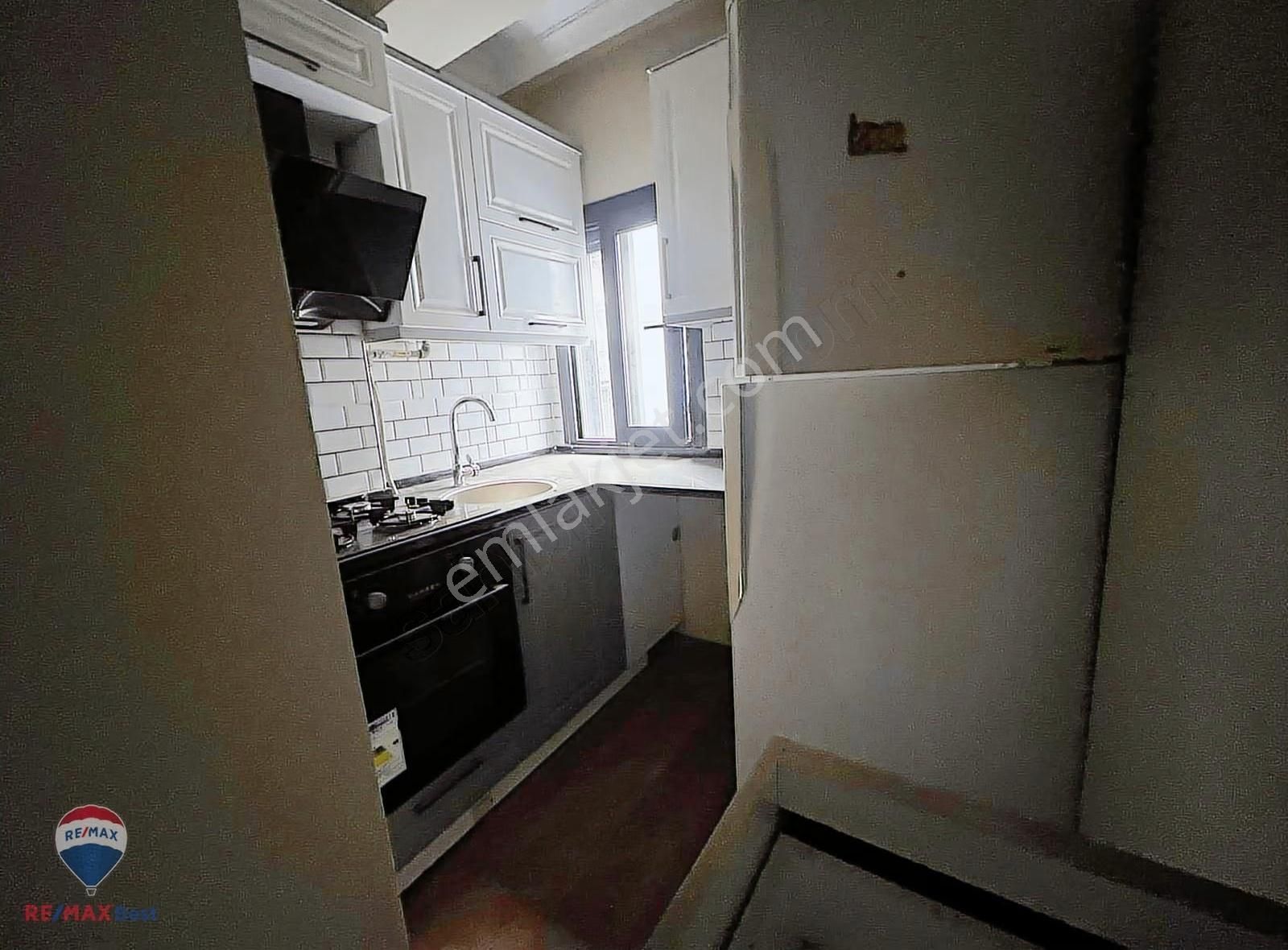 22 Karşıyaka Zübeyde Hanım Mah. Aydınlık, Ferah 2+1kiralık Daire - Görsel 2