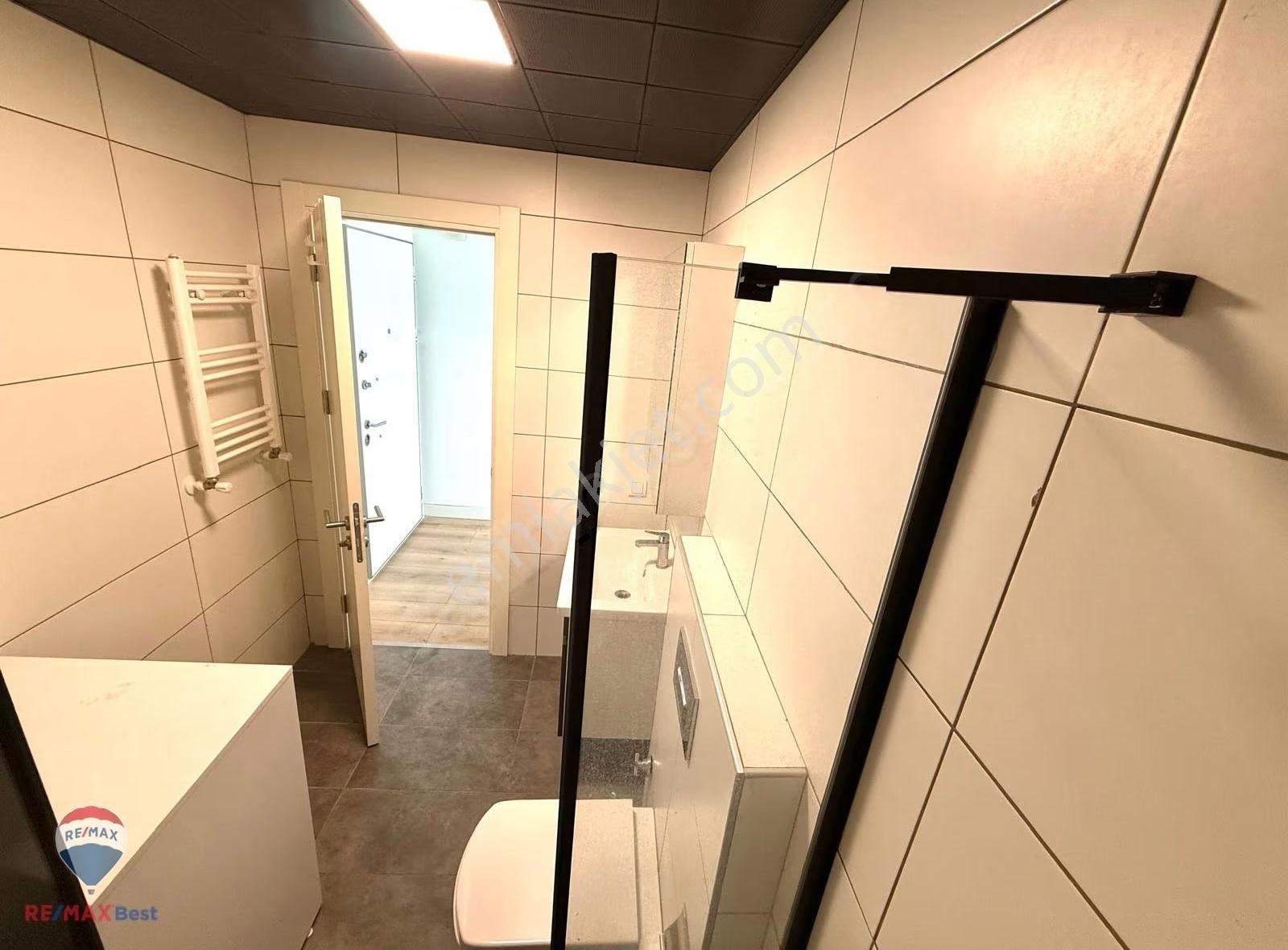 5 Modda Bulvar Sitesinde Kiralık 1+1 Daıre - Görsel 3