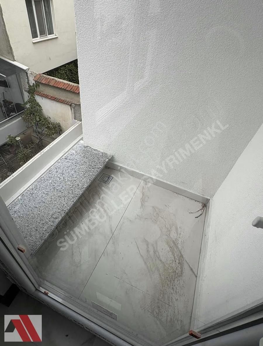 Sümbüller'den Eğitimciler Cad. Dibinde Balkonlu Arakat 1+1 Daire - Görsel 8