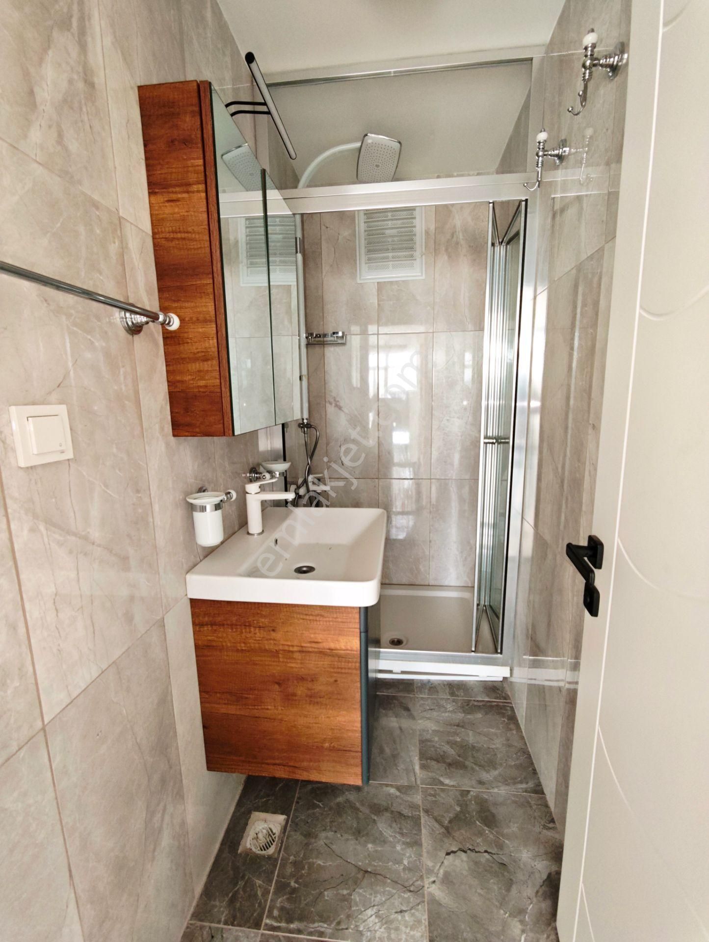 Güzelyalı Burgaz'da Melisa 2 Residance Private Evlerinde Satılık Dublex - Görsel 29